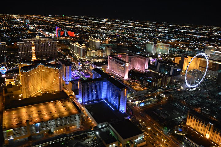 Las Vegas Helicopter Night Flight with Optional VIP Transportation Las Vegas Helicopter Night Flight with Optional VIP Transportation