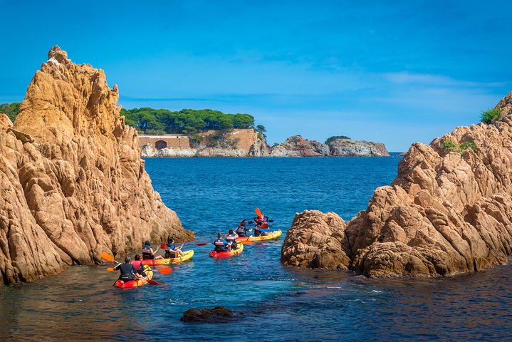 Kayak and Snorkel day tour to la Costa Brava from Barcelona