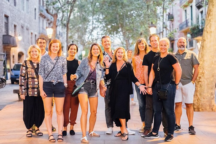 Tapas and Wine Experience Small Group Walking Tour