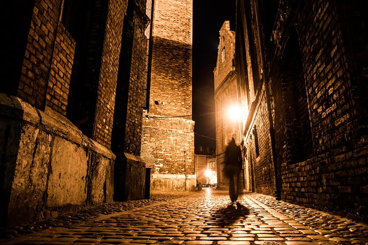 Jack the Ripper Tour with 'Ripper-Vision' in London