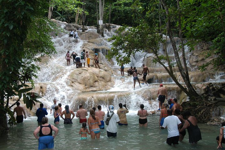 Jamaica Dunn's River Falls Party Cruise with Snorkeling