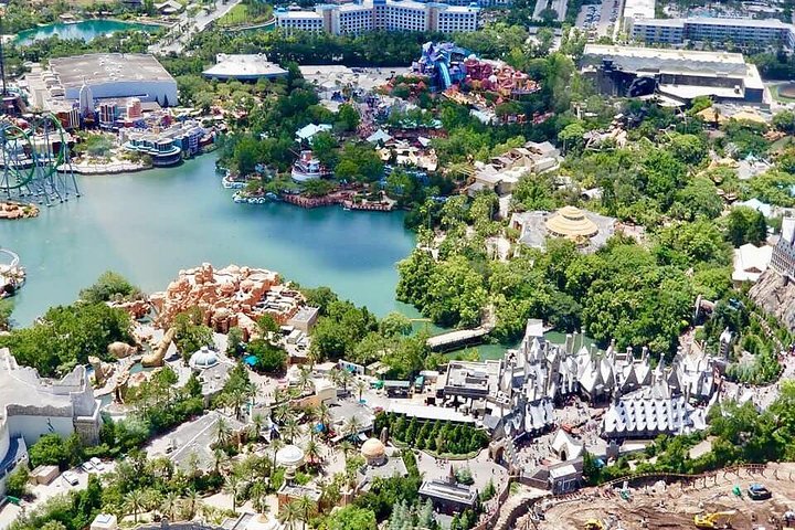 Private Helicopter Tour over Orlando's Theme Parks