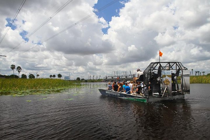 Crystal River Tour with Manatee Swim and Everglades Airboat Ride 