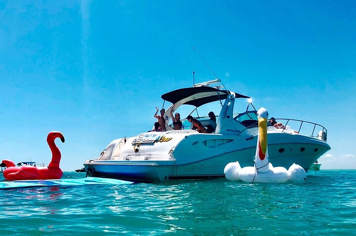 45' Yacht Tour in Miami Beach