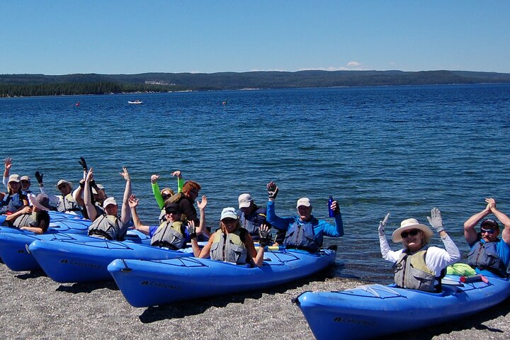 4-Hour Morning Sea Kayak on Yellowstone Lake with Lunch